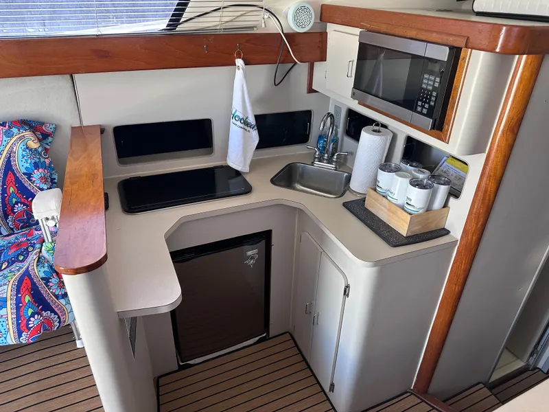 Slide: The Image of Luhrs 342 Sport Fisher 1990 - 11