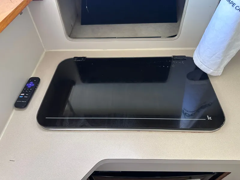 Slide: The Image of Luhrs 342 Sport Fisher 1990 - 13