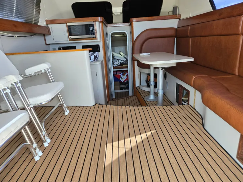 Slide: The Image of Luhrs 342 Sport Fisher 1990 - 3