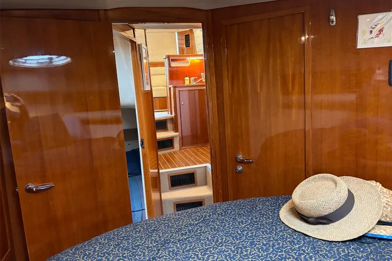 Slide: The Image of SAFARI - 37