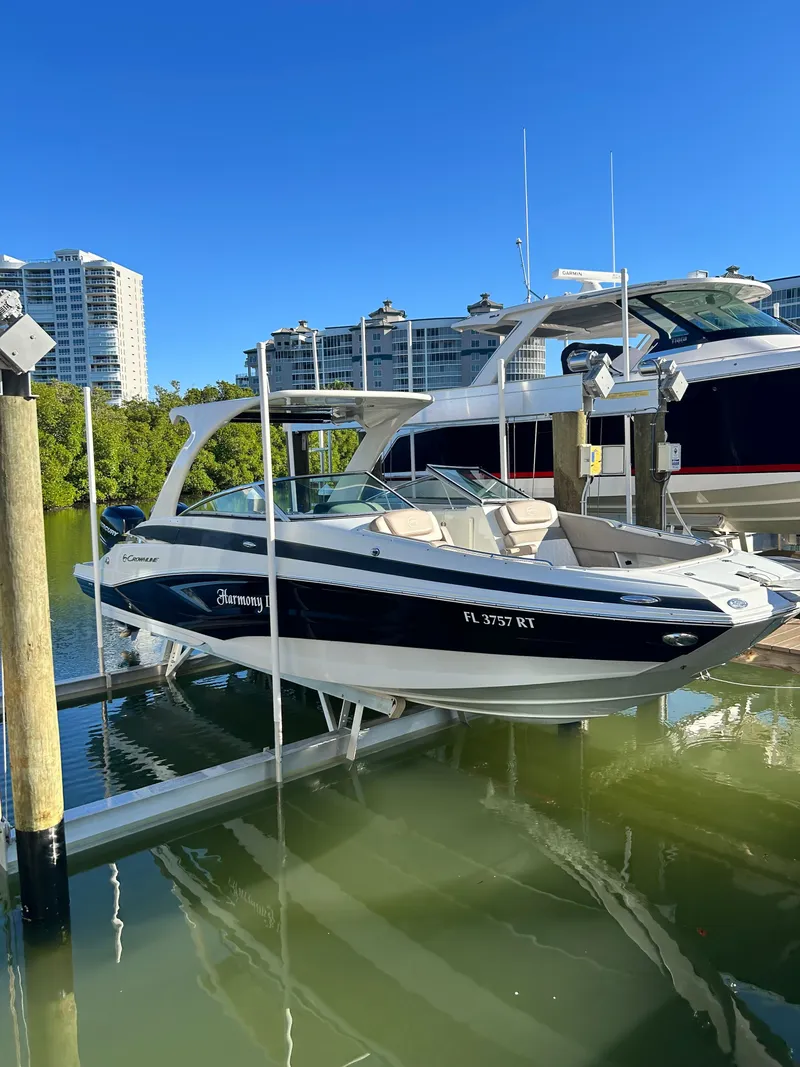 Slide: The Image of Crownline Boats E29XS 2017 - 0