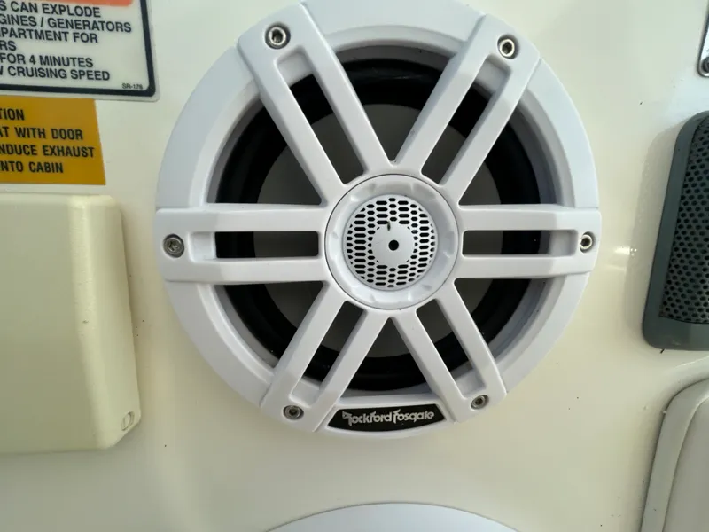 Slide: The Image of Sea Ray 400 SUNDANCER 1998 - 101