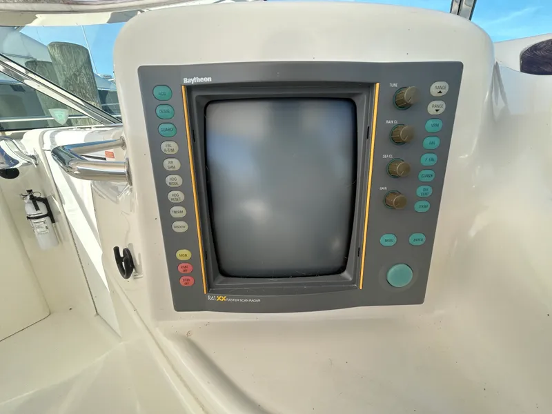 Slide: The Image of Sea Ray 400 SUNDANCER 1998 - 32