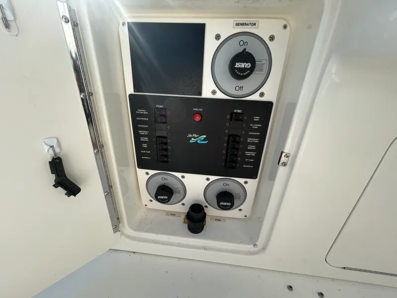 Slide: The Image of Sea Ray 400 SUNDANCER 1998 - 36