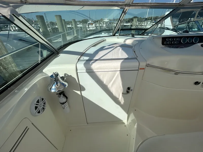 Slide: The Image of Sea Ray 400 SUNDANCER 1998 - 37