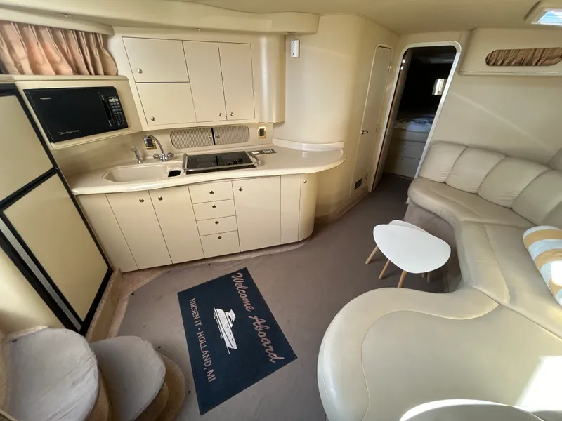 Slide: The Image of Sea Ray 400 SUNDANCER 1998 - 41