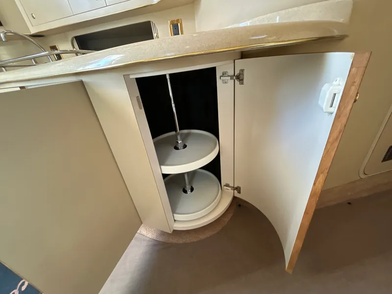 Slide: The Image of Sea Ray 400 SUNDANCER 1998 - 62