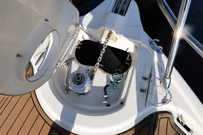 Slide: The Image of Anchor system on 2007 Cranchi Mediterranee 50 HT yacht deck, featuring winch and chain. - 8