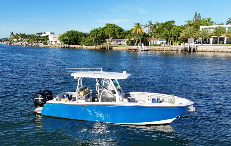 The Image of Blackfin 272 CC 2018 - 0