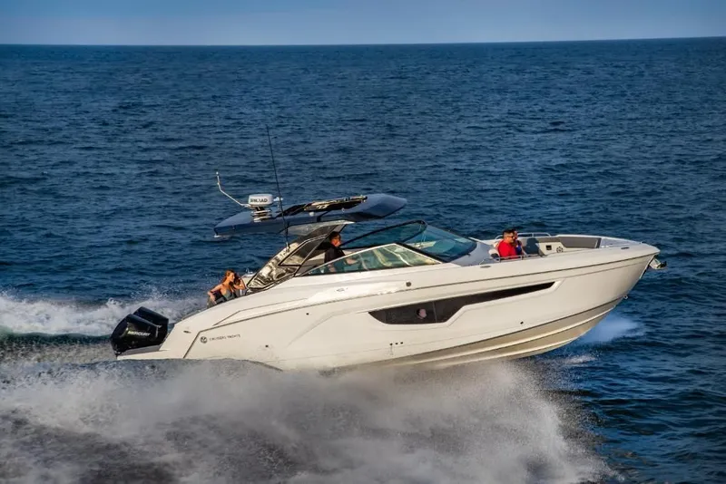 Slide: The Image of 2023-Cruisers-Yachts-34-GLS-I/O-MarineMax - 19