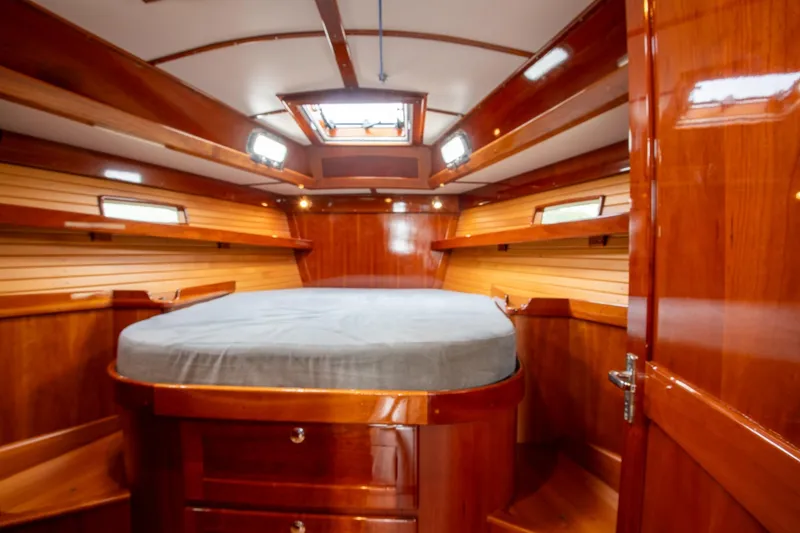 Slide: The Image of Luxurious wooden cabin interior of 2007 Morris Ocean Series 45 yacht. - 44