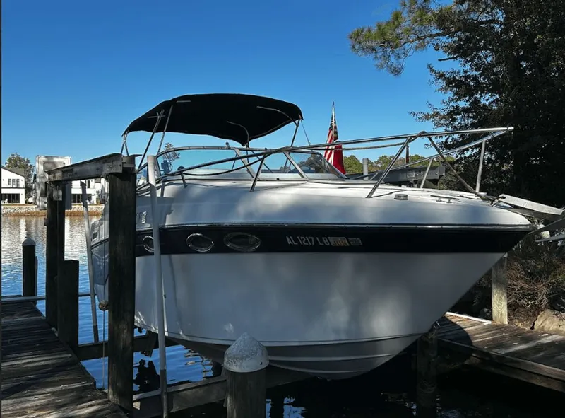 The Image of Crownline Boats 242 CR 2004 - 0