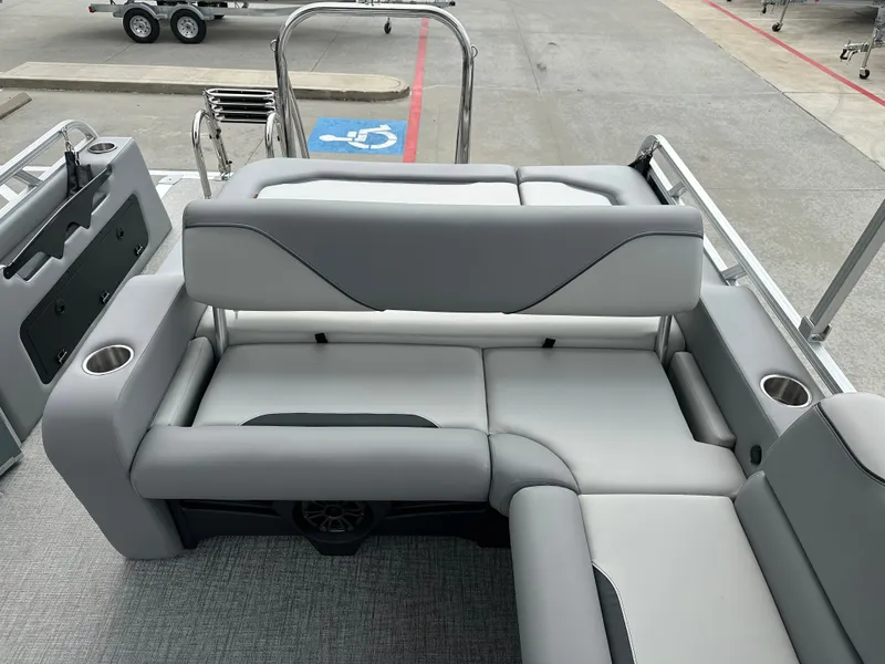 Slide: The Image of Avalon VNT VRB21 2026 - 31