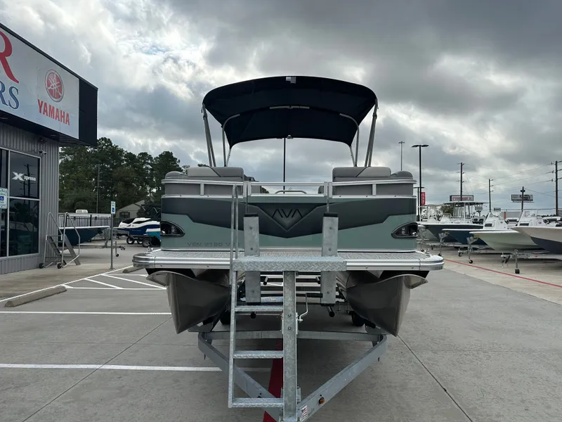 Slide: The Image of Avalon VNT VRB21 2026 - 5