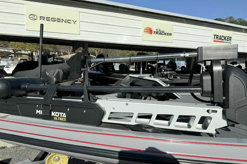 Slide: The Image of 2022 Caymas CX20PRO boat with Minn Kota Ultrex trolling motor at dealership. - 7