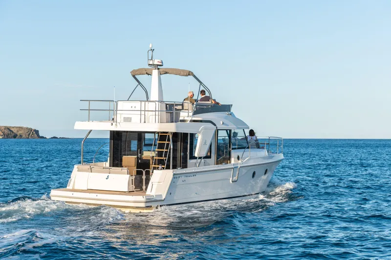 Slide: The Image of Beneteau Swift Trawler 41 Fly 2026 - 12