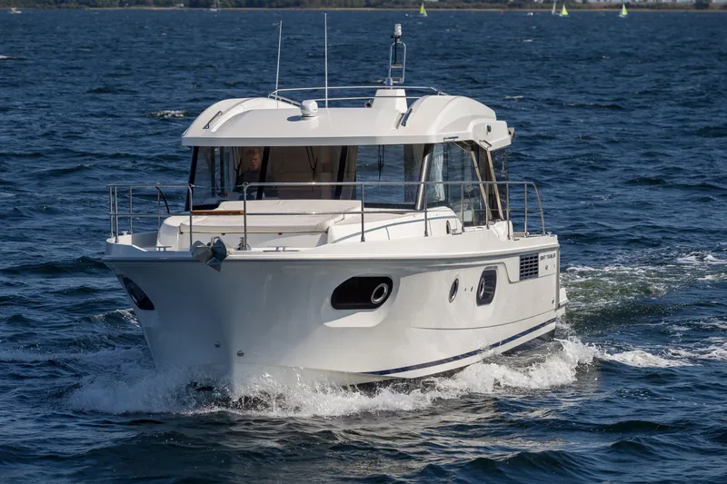 Slide: The Image of Beneteau Swift Trawler 41 Sedan 2026 - 17