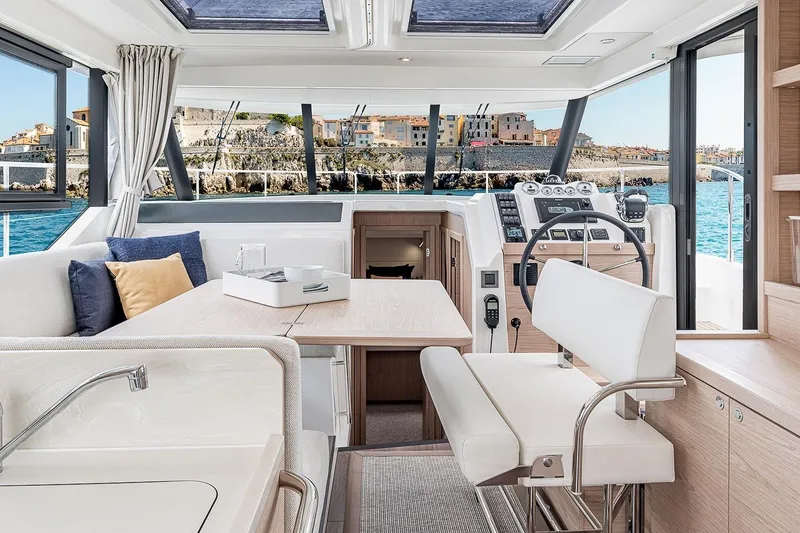 Slide: The Image of Beneteau Swift Trawler 41 Sedan 2026 - 5