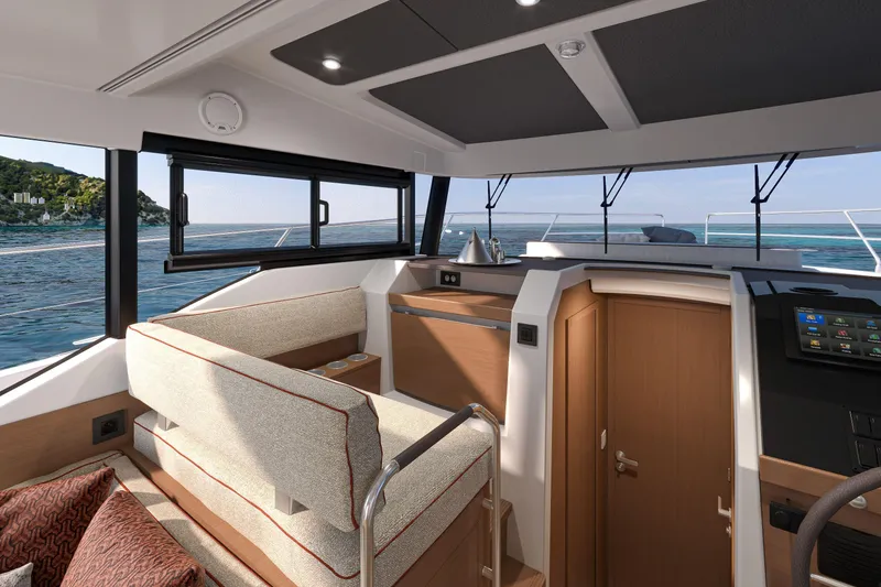Slide: The Image of Beneteau Swift Trawler 37 Fly 2026 - 8