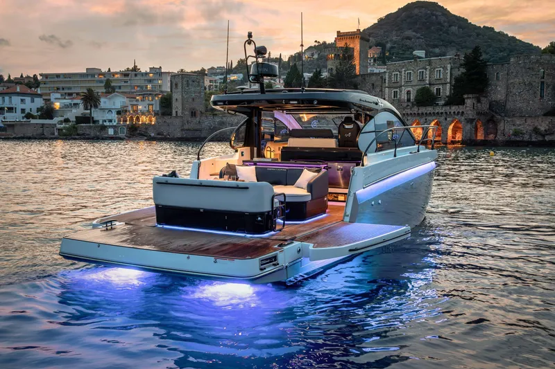 Slide: The Image of Beneteau Gran Turismo 40 2026 - 6