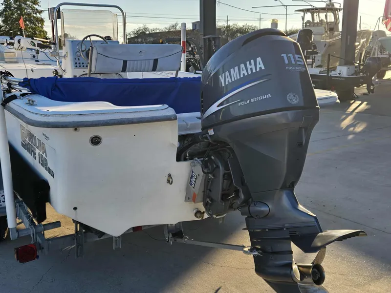 Slide: The Image of Carolina 198 DLX 2008 - 13