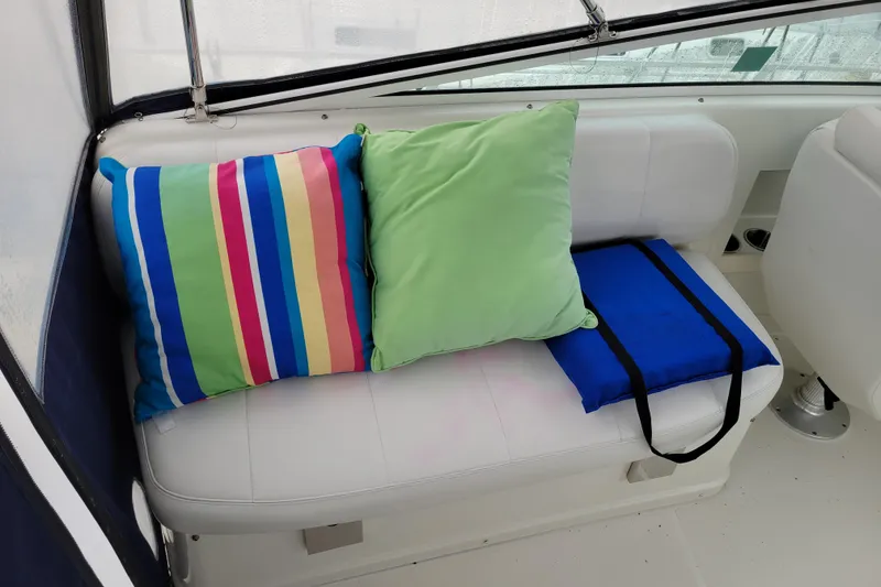 Slide: The Image of 2006 Carver 36 Mariner docked, displaying name and location, Everett, WA. - 13