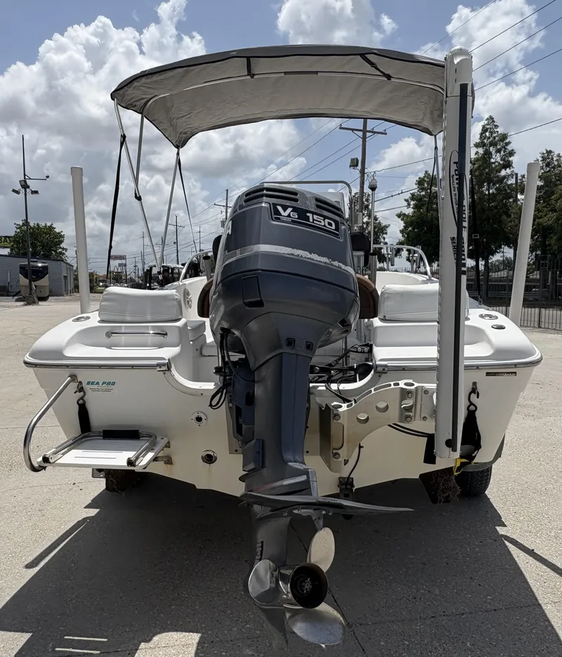 Slide: The Image of Sea Pro 190 Center Console 2003 - 7