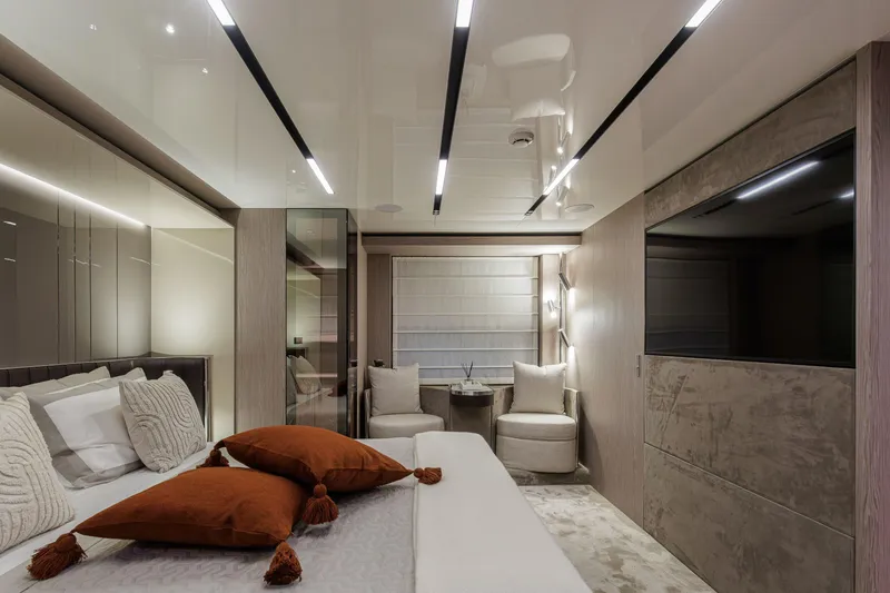 Slide: The Image of Cranchi Sessantasette 67 Corsa 2026 - 36