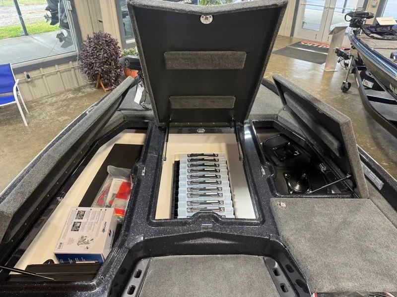 Slide: The Image of Skeeter ZXE20 2026 - 11