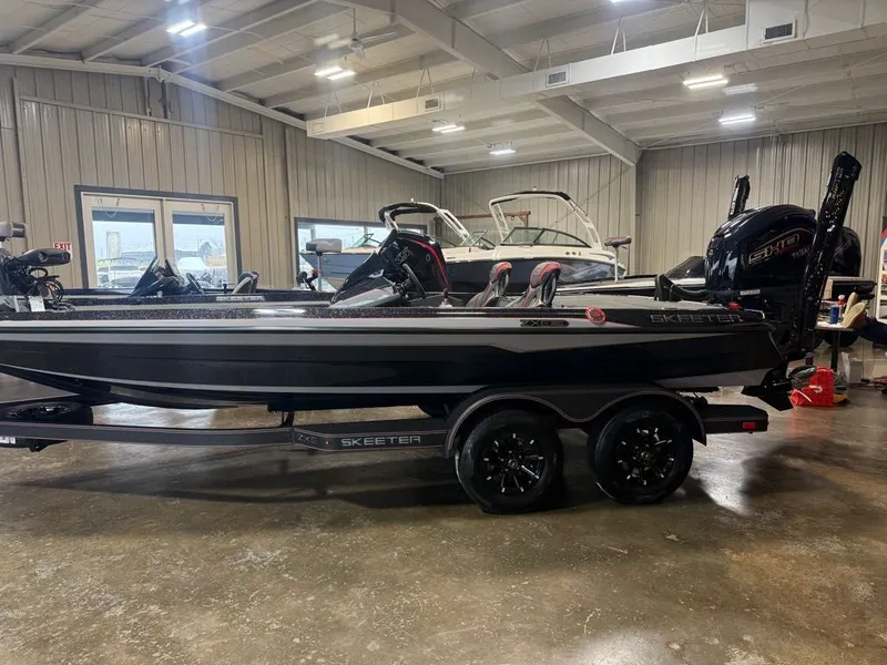 Slide: The Image of Skeeter ZXE20 2026 - 13