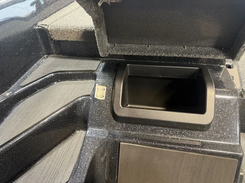 Slide: The Image of Skeeter ZXE20 2026 - 9