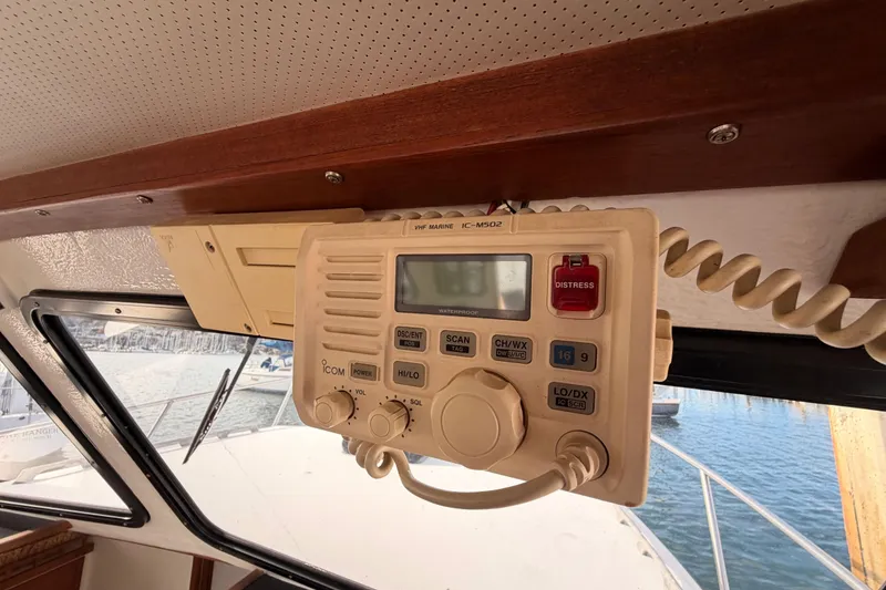 Slide: The Image of VHF marine radio on 2002 Eastern Downeast 35 boat, docked at marina. - 40