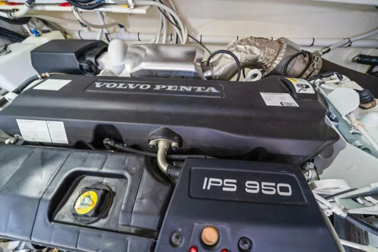 Slide: The Image of 2023 Riviera 5400 Sport Yacht - Image 61 - 61