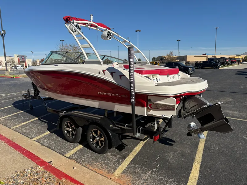 Slide: The Image of Chaparral 21 Surf 2020 - 6