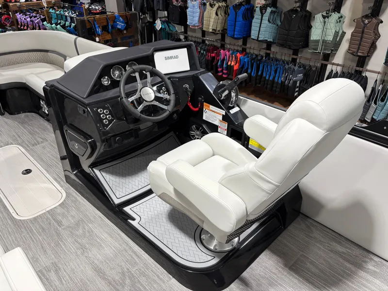 Slide: The Image of Crest Caribbean 230 SLS 2026 - 11