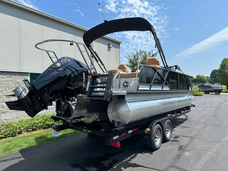 Slide: The Image of Crest Caribbean LX 230 SLRC 2024 - 4