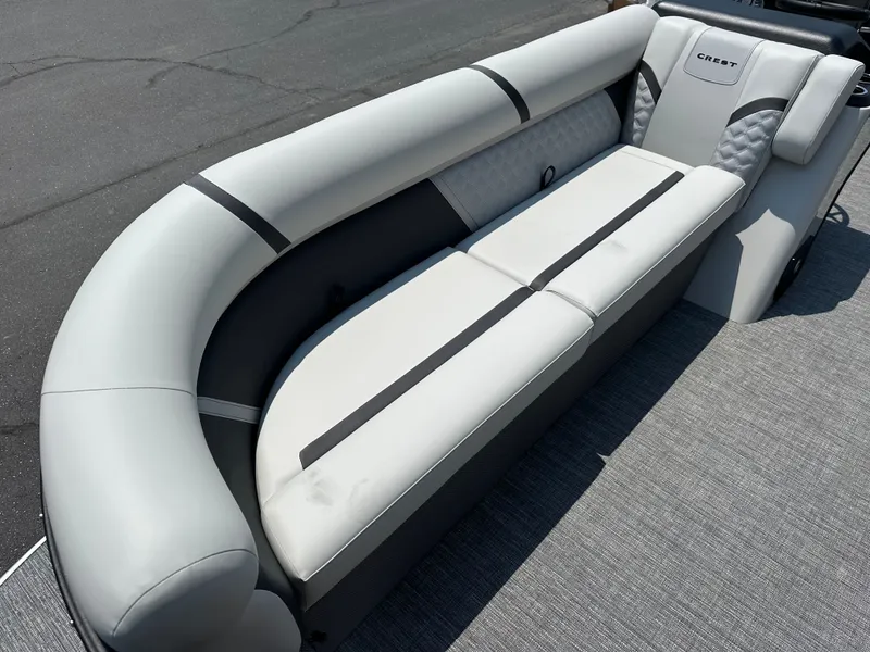 Slide: The Image of Crest Classic 240 SLSC 2025 - 6