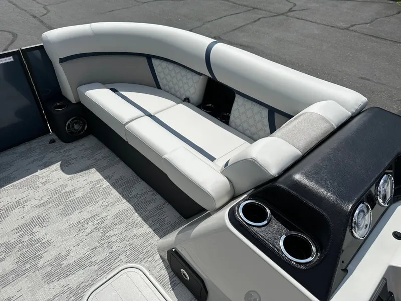 Slide: The Image of Crest Conquest 230 2026 - 14