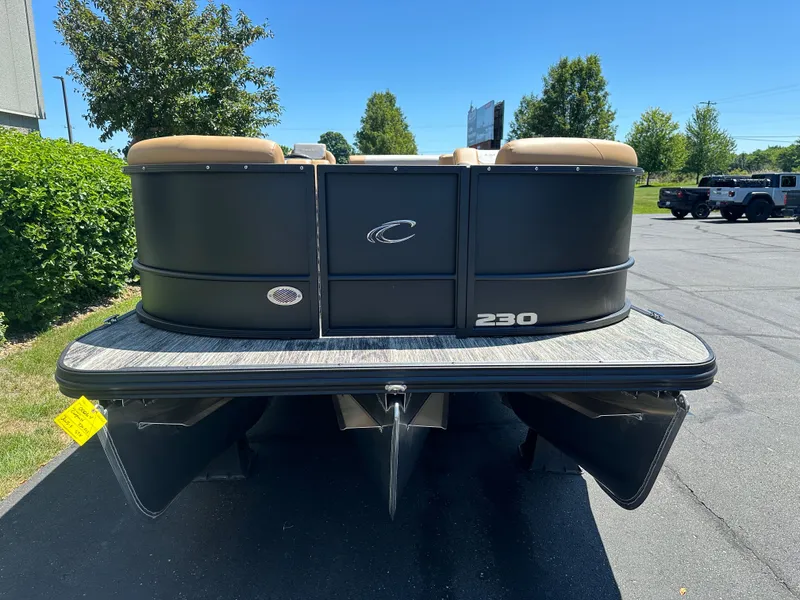 Slide: The Image of Crest Conquest 230 SLS 2026 - 3