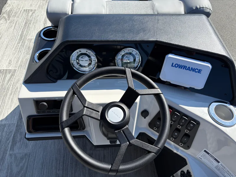 Slide: The Image of Crest Conquest 250 SLC 2026 - 14