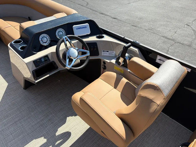 Slide: The Image of Crest Conquest SE 220 2026 - 13