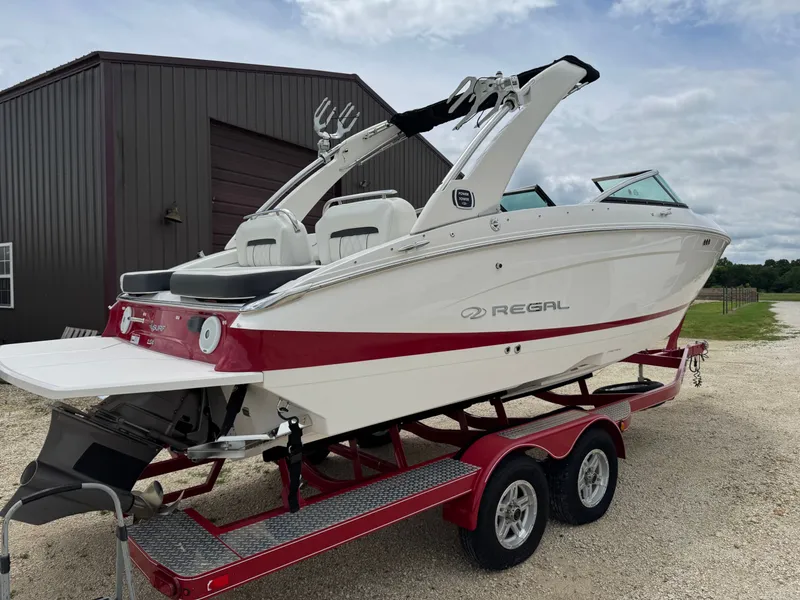 Slide: The Image of Regal LS4 Surf 2019 - 6