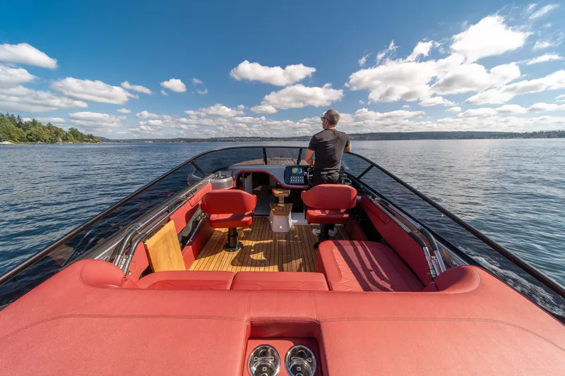 Slide: The Image of Cranchi E26 Classic 2026 - 37