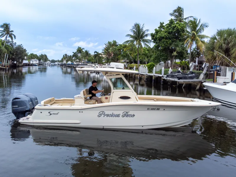 Slide: The Image of Scout 275 LXF 2015 - 12