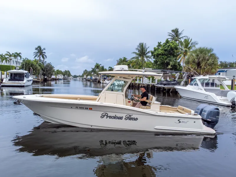 Slide: The Image of Scout 275 LXF 2015 - 14