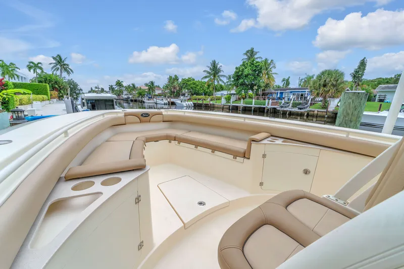 Slide: The Image of Scout 275 LXF 2015 - 30