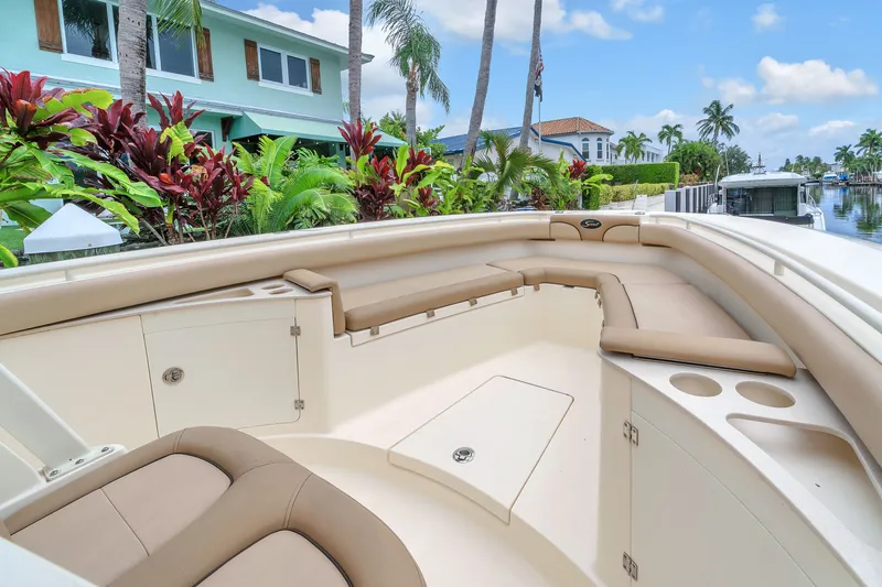 Slide: The Image of Scout 275 LXF 2015 - 32