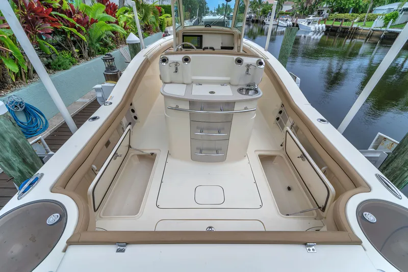 Slide: The Image of Scout 275 LXF 2015 - 42