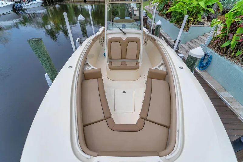 Slide: The Image of Scout 275 LXF 2015 - 43