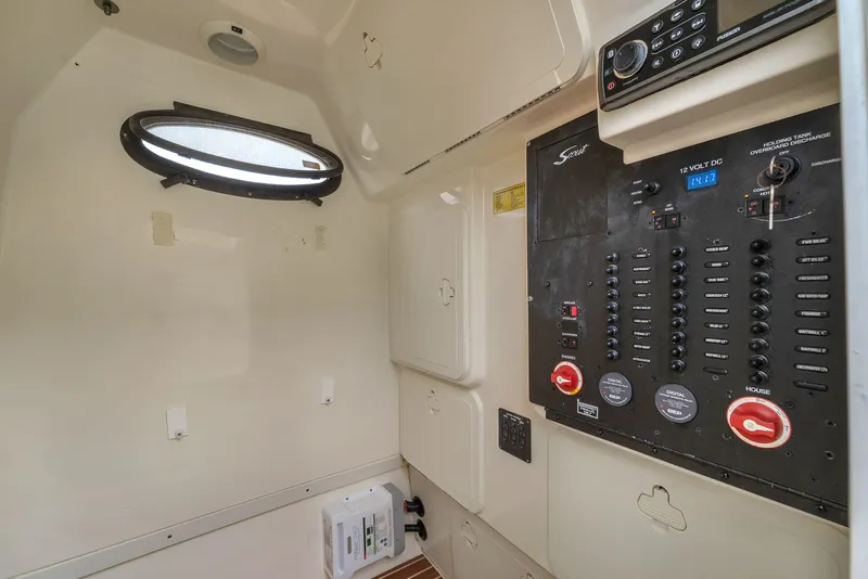 Slide: The Image of Scout 275 LXF 2015 - 50